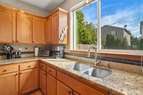 8706 186th Street Ct E Puyallup WA 98375