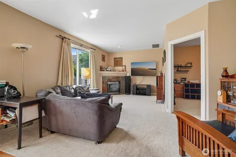 8706 186th Street Ct E Puyallup WA 98375