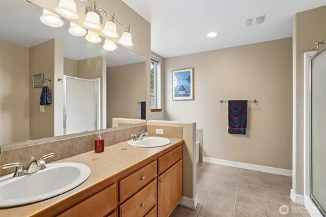8706 186th Street Ct E Puyallup WA 98375