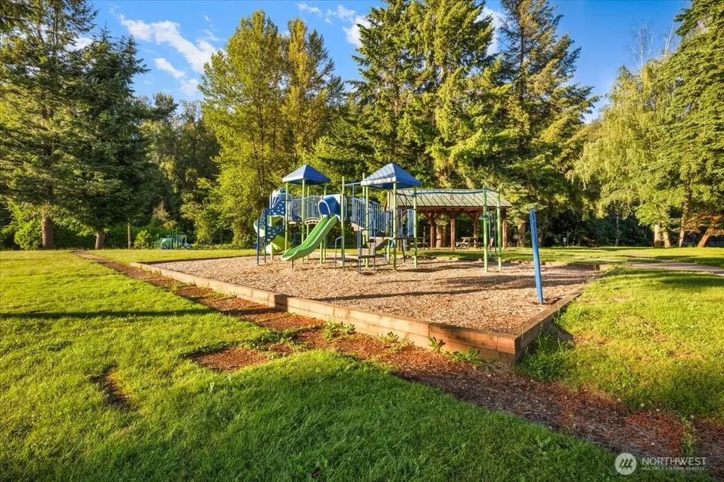 406 Long Street Wilkeson WA 98396