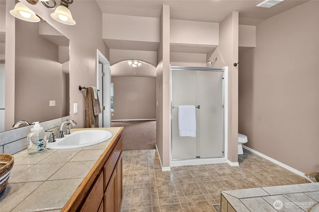 11313 177th Avenue E Bonney Lake WA 98391