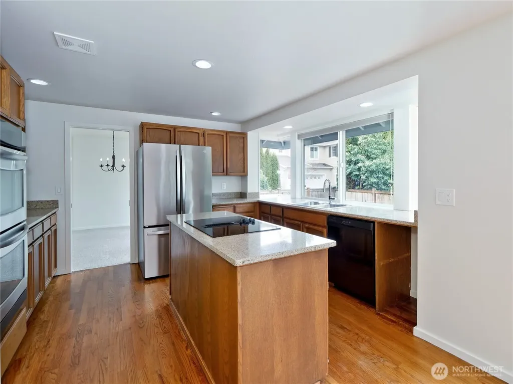 210 141st Avenue NE Bellevue WA 98007