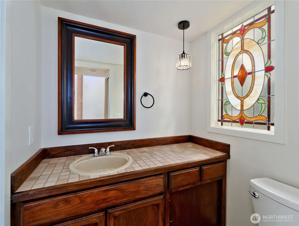 210 141st Avenue NE Bellevue WA 98007