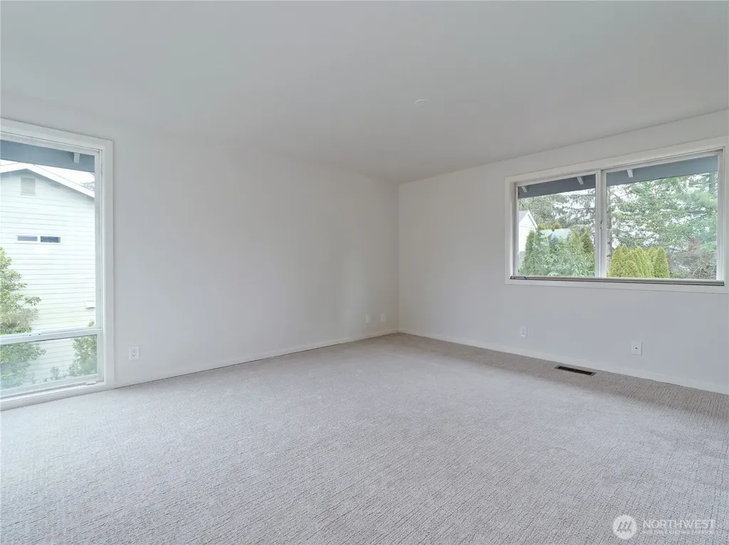 210 141st Avenue NE Bellevue WA 98007