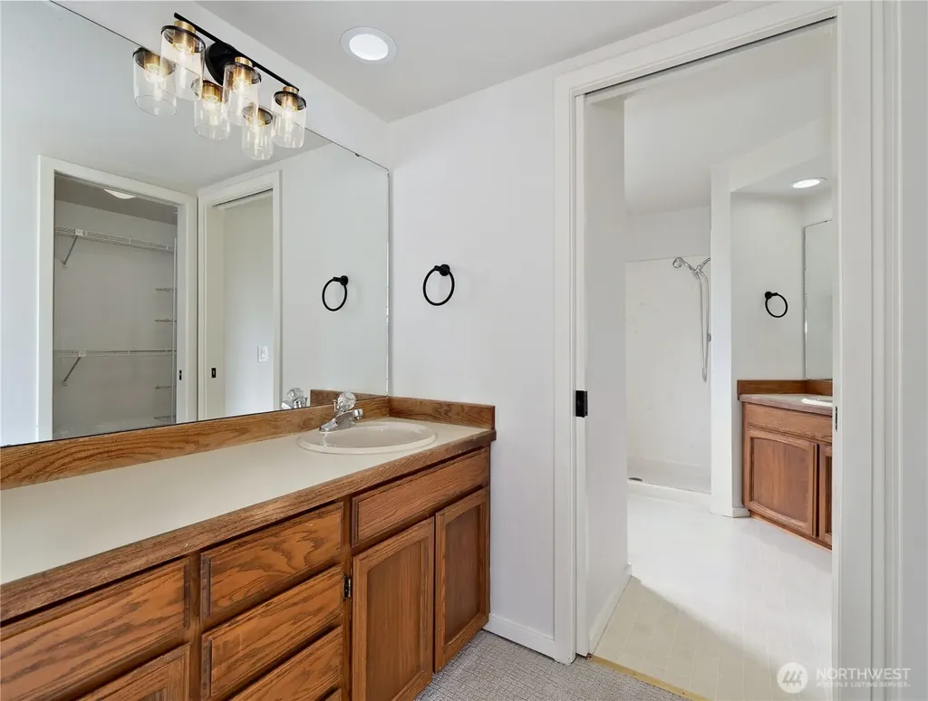 210 141st Avenue NE Bellevue WA 98007