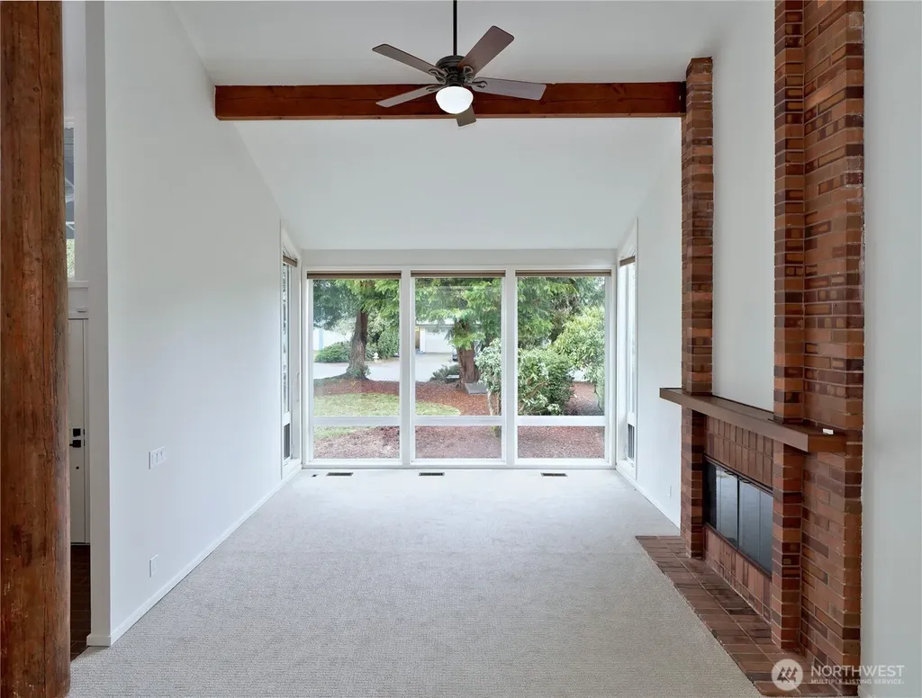 210 141st Avenue NE Bellevue WA 98007