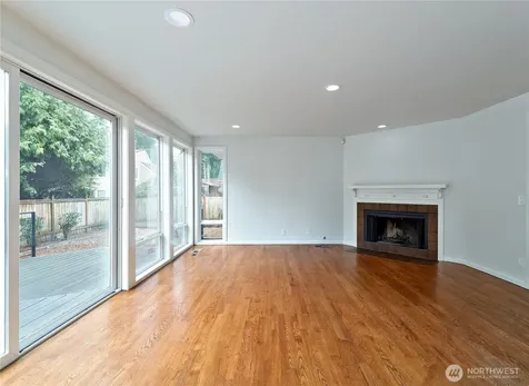 210 141st Avenue NE Bellevue WA 98007