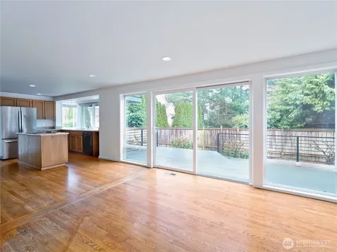 210 141st Avenue NE Bellevue WA 98007