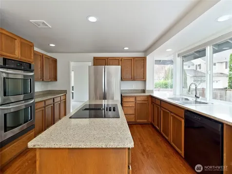 210 141st Avenue NE Bellevue WA 98007