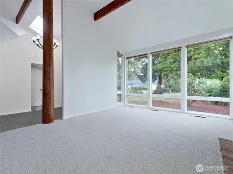 210 141st Avenue NE Bellevue WA 98007