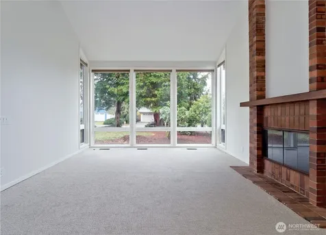 210 141st Avenue NE Bellevue WA 98007