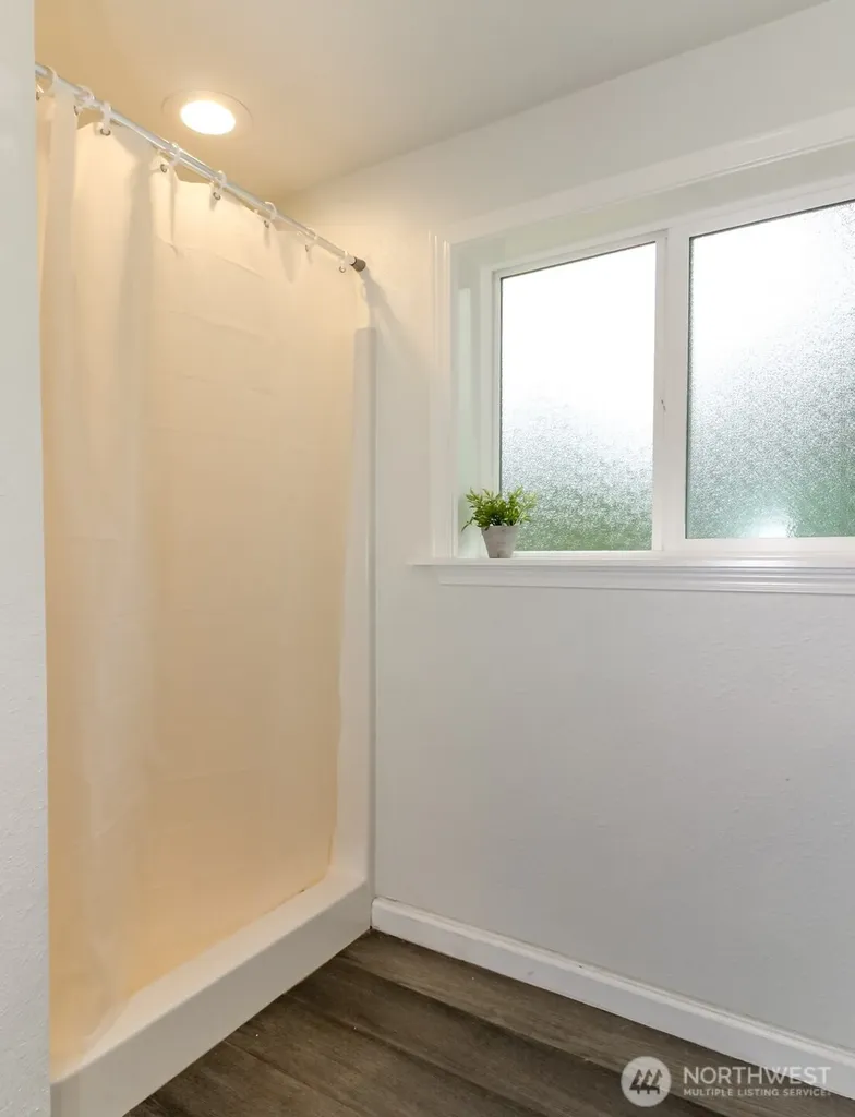 3716 SW 328th Place Federal Way WA 98023