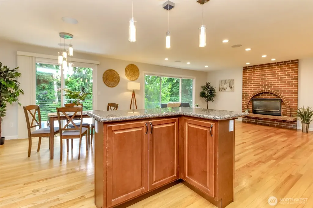 3716 SW 328th Place Federal Way WA 98023