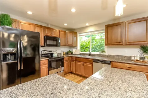 3716 SW 328th Place Federal Way WA 98023