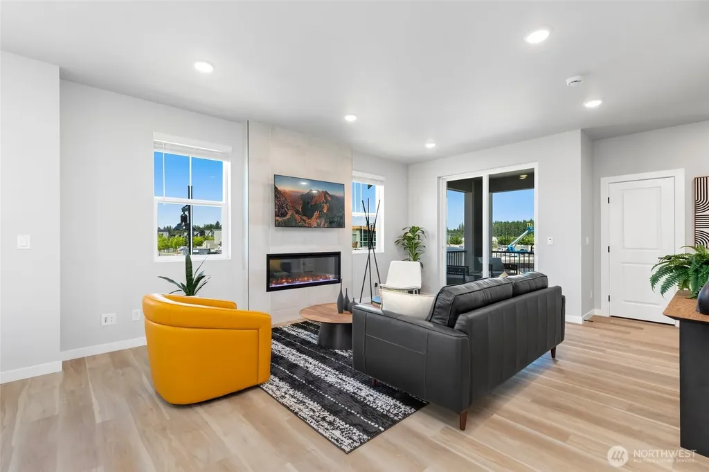 23336 Franklin Circle Black Diamond WA 98010