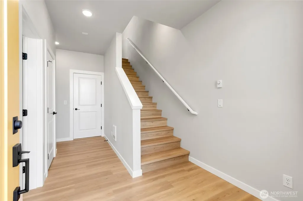 23336 Franklin Circle Black Diamond WA 98010