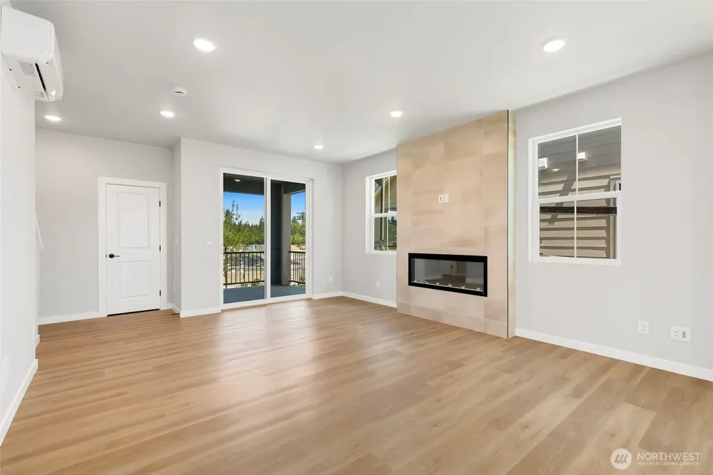 23336 Franklin Circle Black Diamond WA 98010