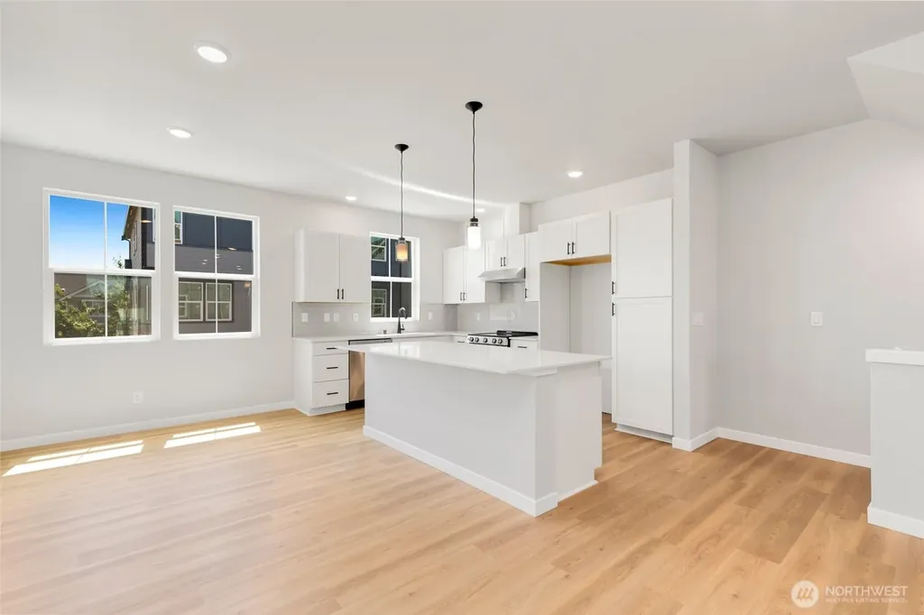 23336 Franklin Circle Black Diamond WA 98010