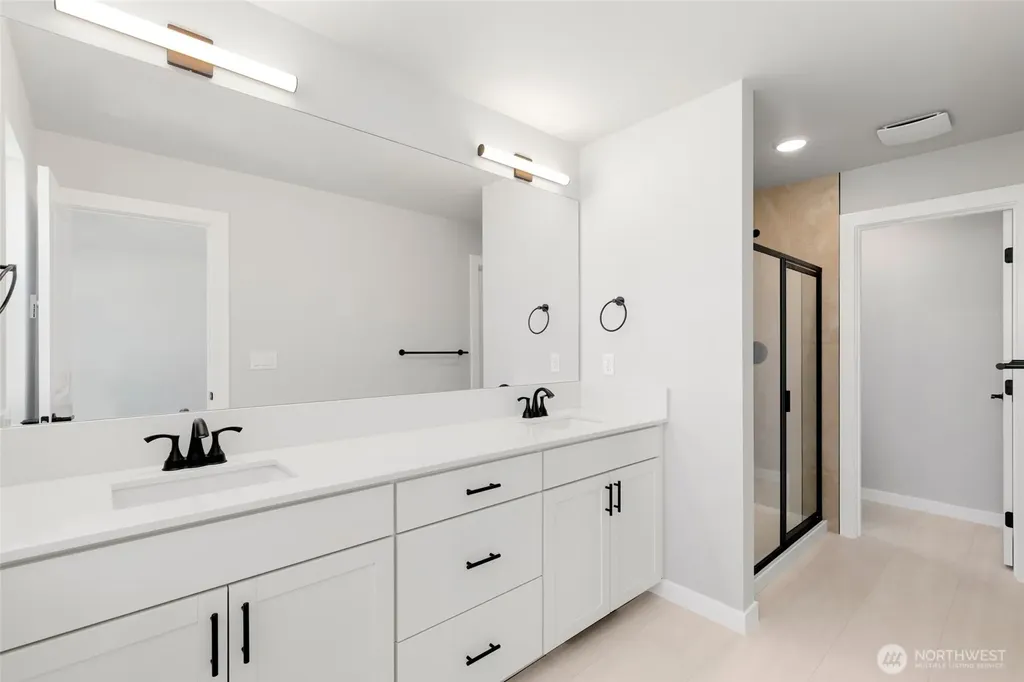 23336 Franklin Circle Black Diamond WA 98010