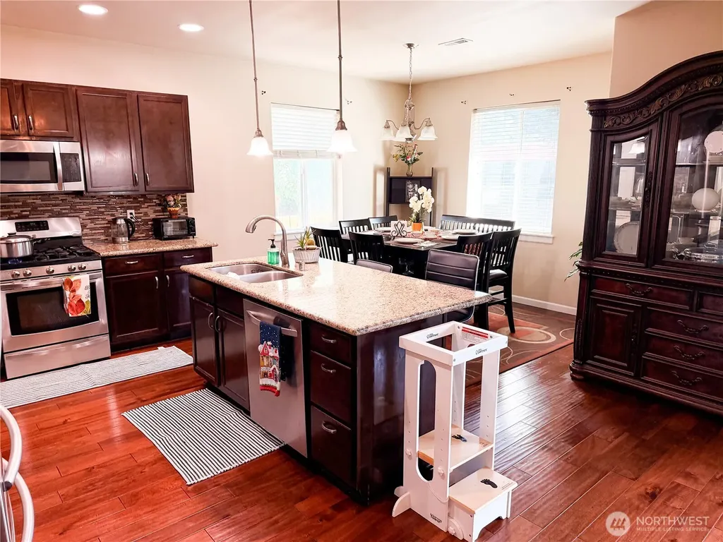 16305 25th Avenue Ct E Tacoma WA 98445