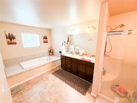 16305 25th Avenue Ct E Tacoma WA 98445