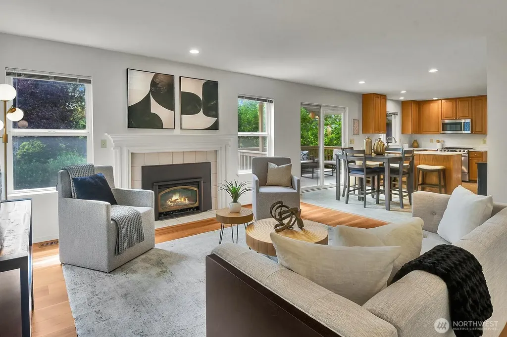 7619 NE 125th Street Kirkland WA 98034