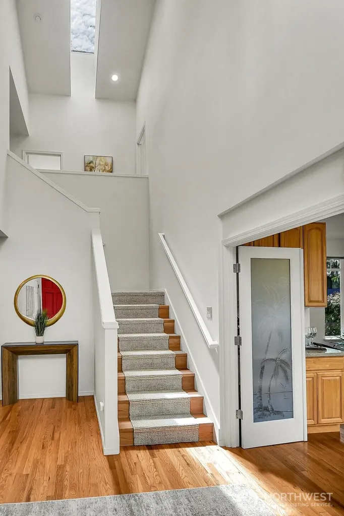 7619 NE 125th Street Kirkland WA 98034