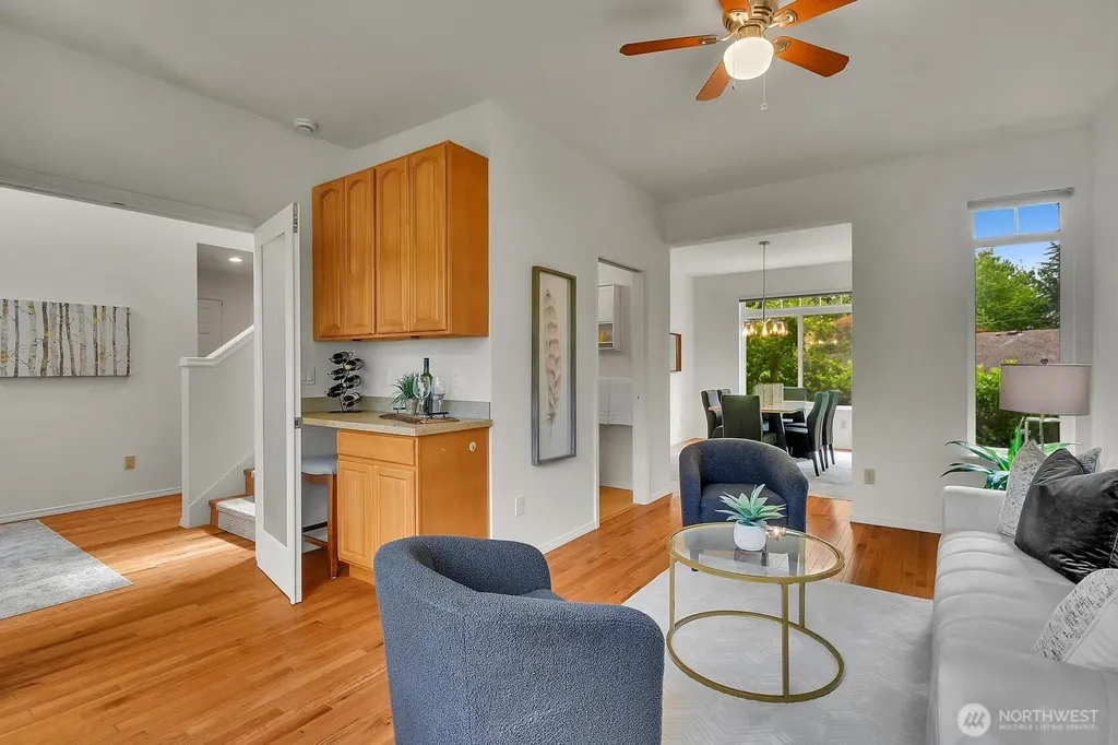 7619 NE 125th Street Kirkland WA 98034