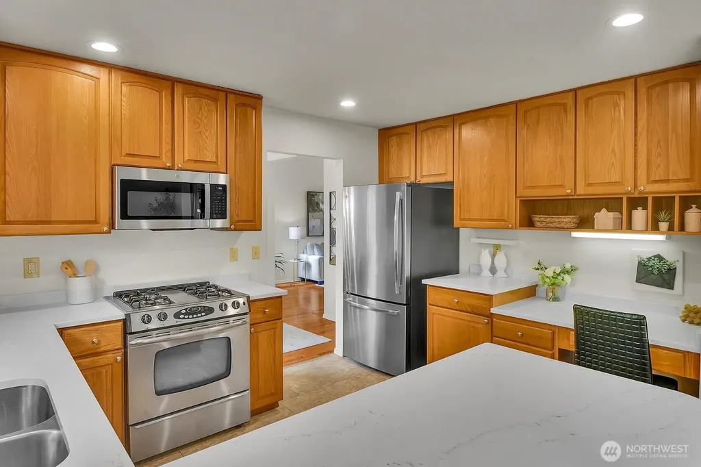 7619 NE 125th Street Kirkland WA 98034