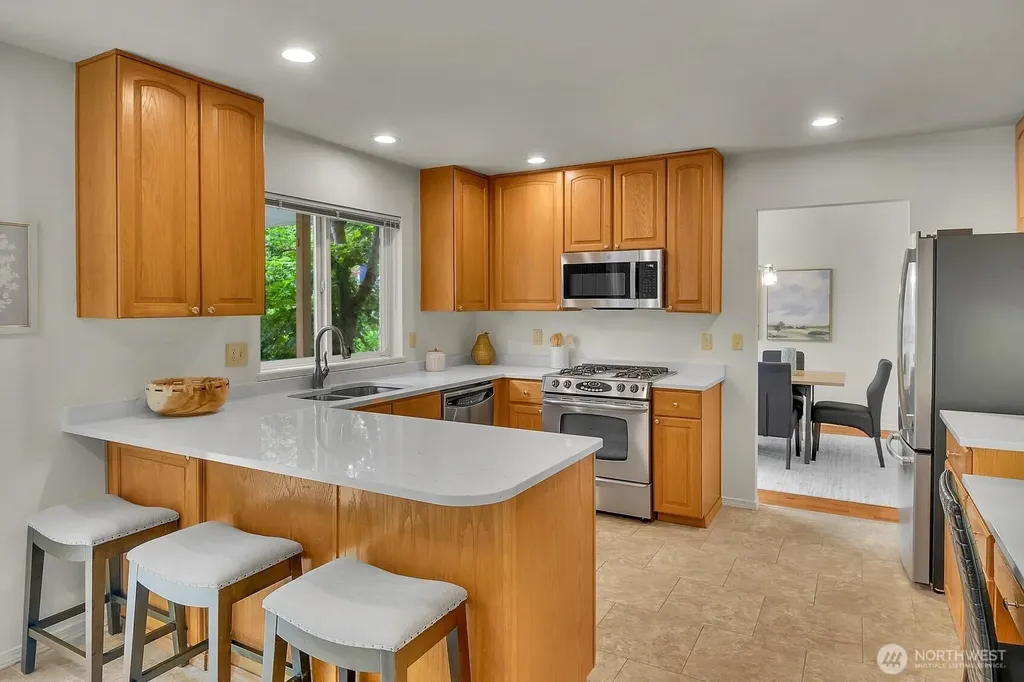 7619 NE 125th Street Kirkland WA 98034