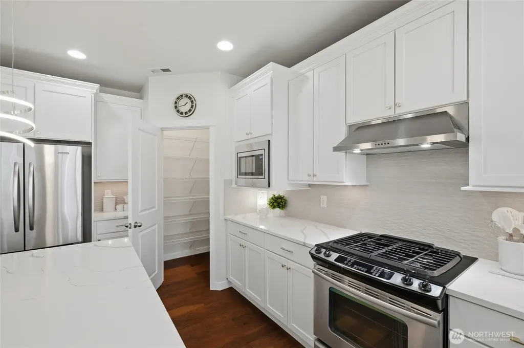 10398 243rd Court NE Redmond WA 98053