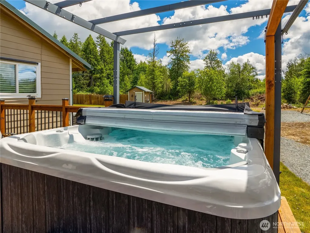 33620 45th Avenue Ct E Eatonville WA 98328