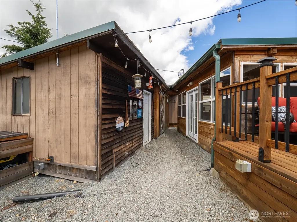 33620 45th Avenue Ct E Eatonville WA 98328