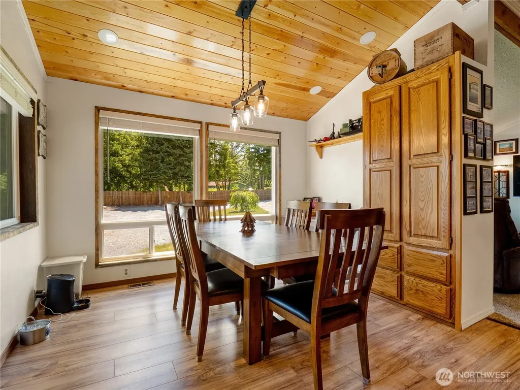 33620 45th Avenue Ct E Eatonville WA 98328