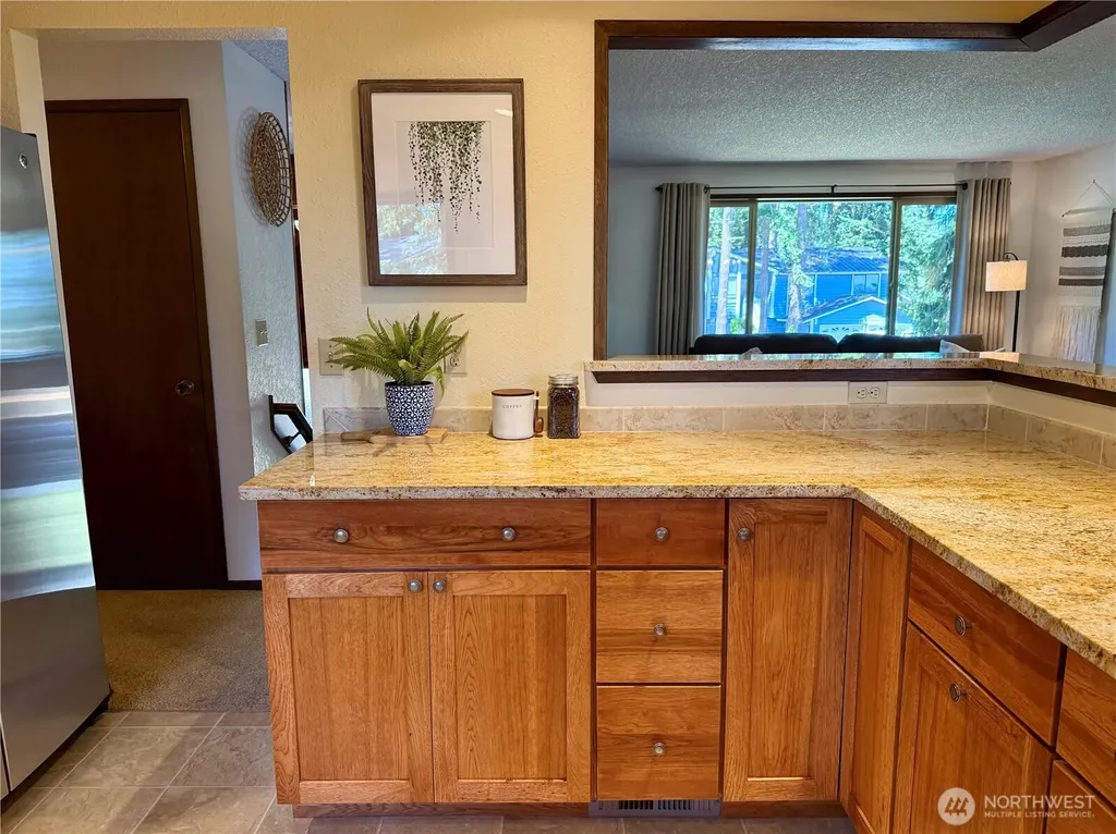 745 SW 13th Avenue Oak Harbor WA 98277
