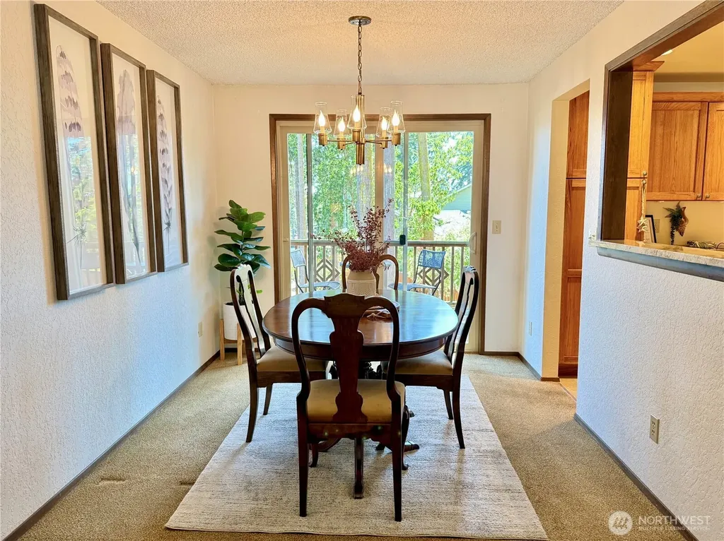 745 SW 13th Avenue Oak Harbor WA 98277