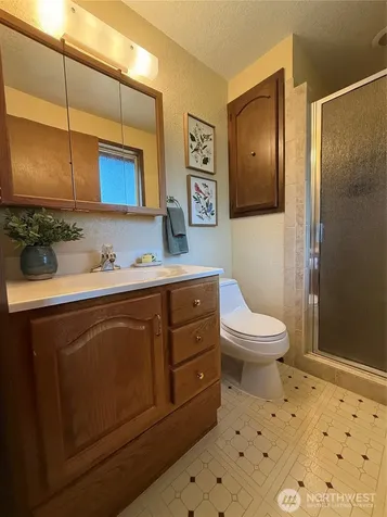 745 SW 13th Avenue Oak Harbor WA 98277