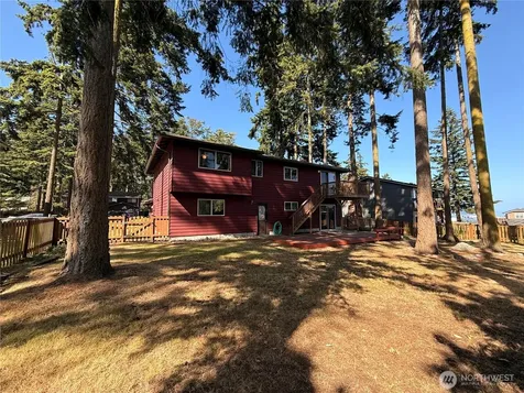 745 SW 13th Avenue Oak Harbor WA 98277