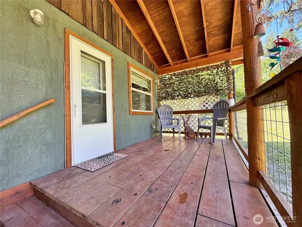 111 1st Street Morton WA 98356