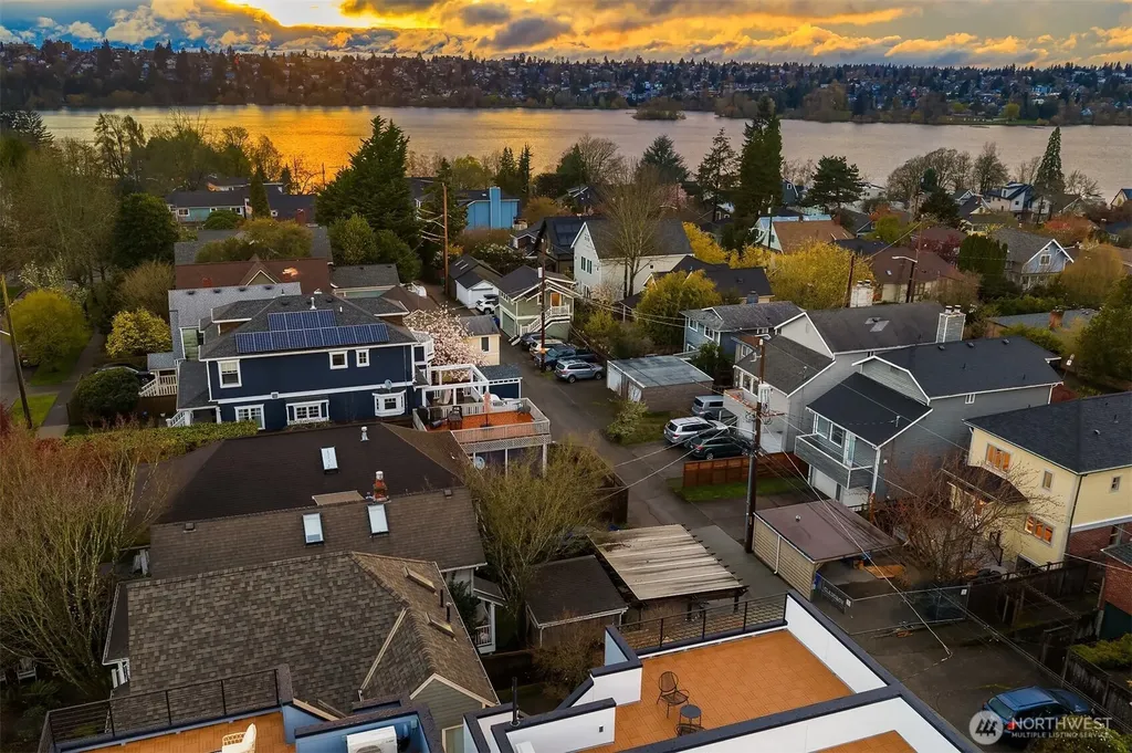 2340 N 64th Street Seattle WA 98103