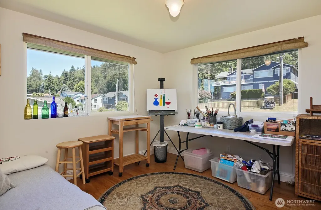 8216 Whidbey Drive Clinton WA 98236