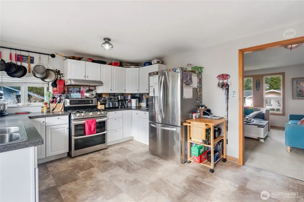 2825 E Crestline Drive Bellingham WA 98226
