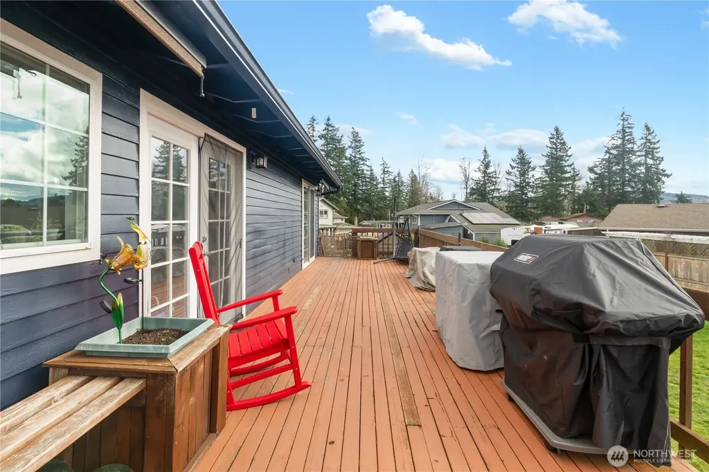 2825 E Crestline Drive Bellingham WA 98226
