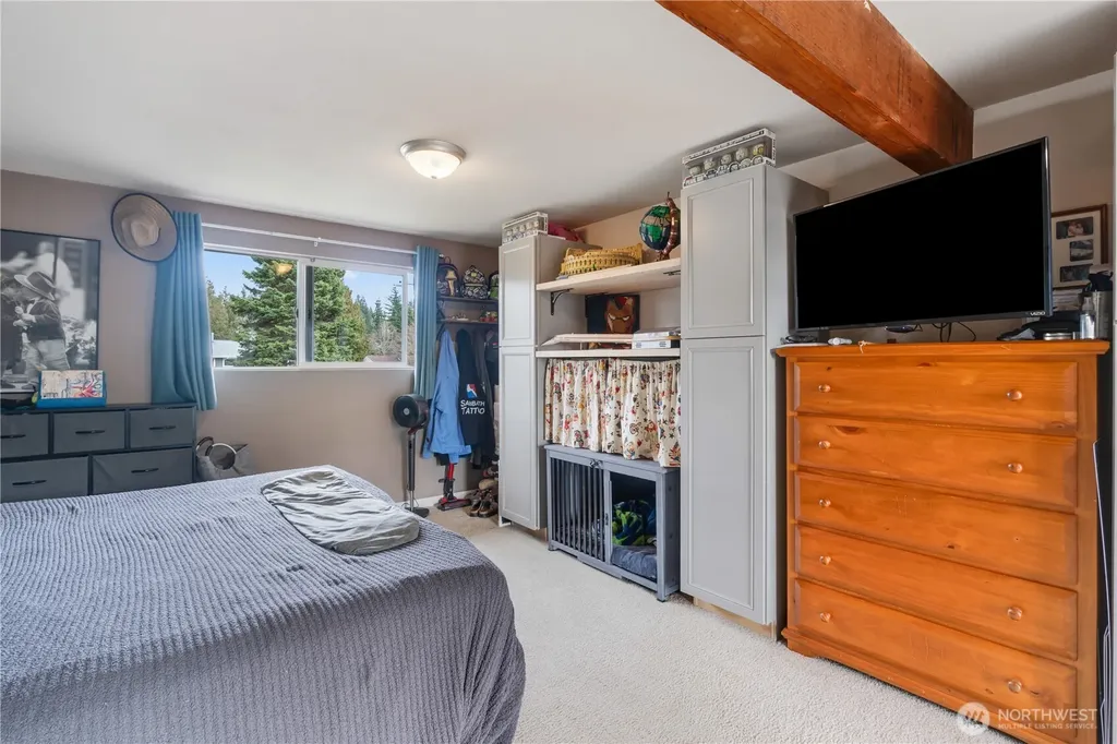 2825 E Crestline Drive Bellingham WA 98226