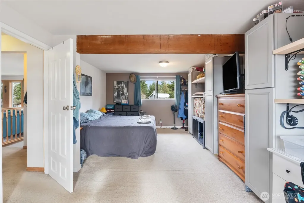 2825 E Crestline Drive Bellingham WA 98226