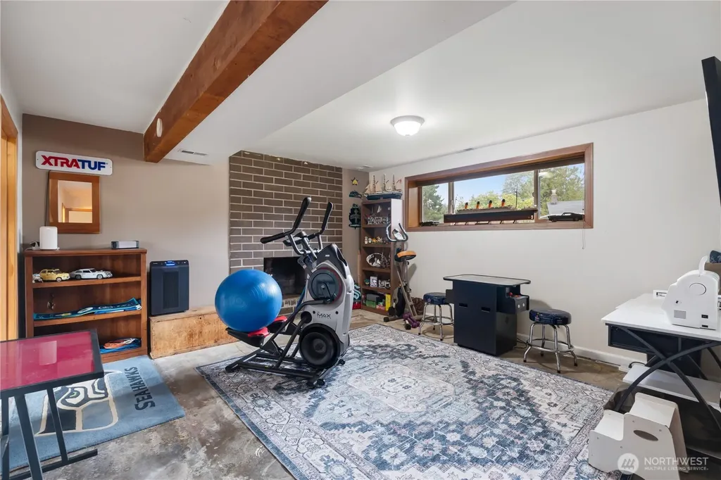 2825 E Crestline Drive Bellingham WA 98226