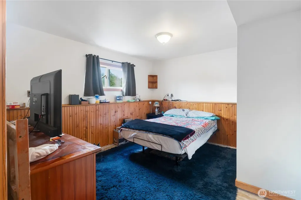 2825 E Crestline Drive Bellingham WA 98226