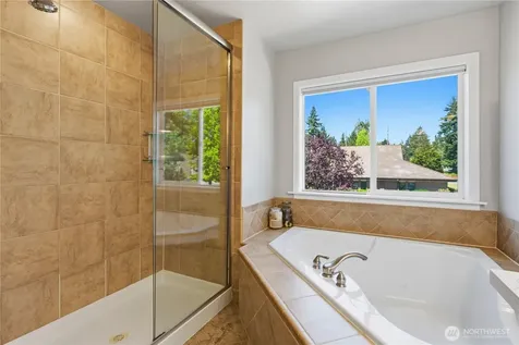 16105 Northup Way Bellevue WA 98008