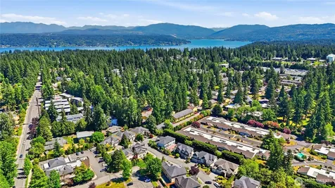 16105 Northup Way Bellevue WA 98008