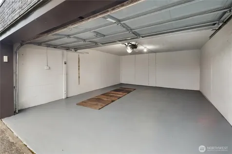 3303 37th Avenue W Seattle WA 98199